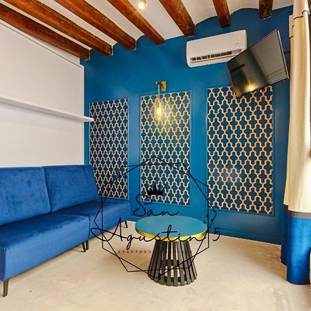 Luxurious Studio In Historic Center Of Alicante Luaran gambar