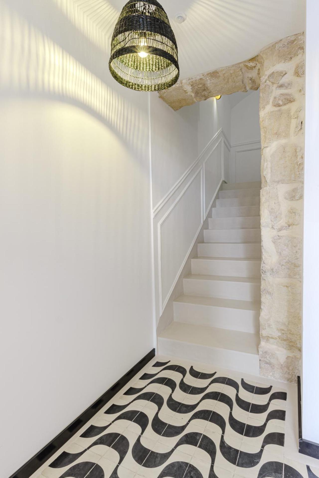 Luxurious Studio In Historic Center Of Alicante Luaran gambar